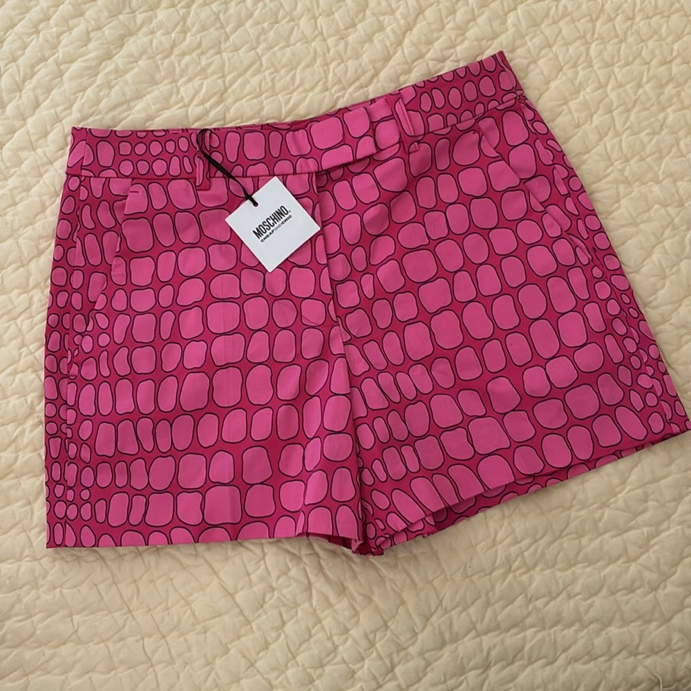 New With Tags Moschino Cheap and Chic sz 4 pink black patterned shorts luxury